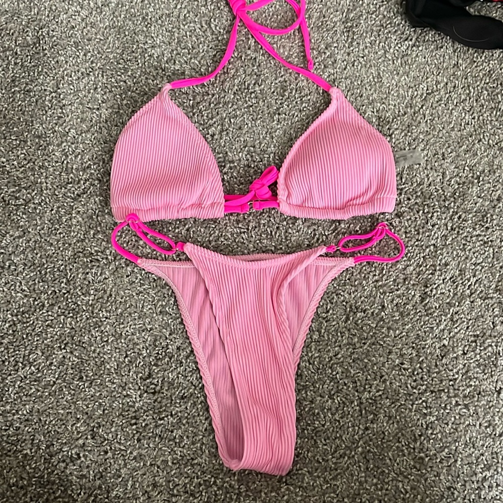 Shein Bikini - Picture 2 of 4